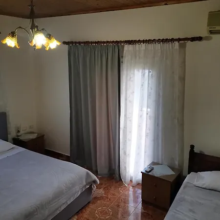 度假居 Margarita - Entire House With 4 Bedrooms And Free Parking Gjirokastër