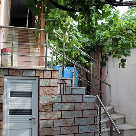 Margarita - Entire House With 4 Bedrooms And Free Parking