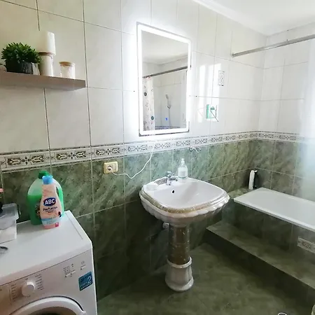 Margarita - Entire House With 4 Bedrooms And Free Parking Feriehus *