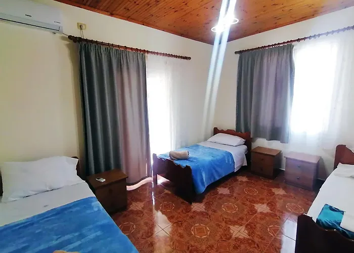 Margarita - Entire House With 4 Bedrooms And Free Parking Dom wakacyjny *