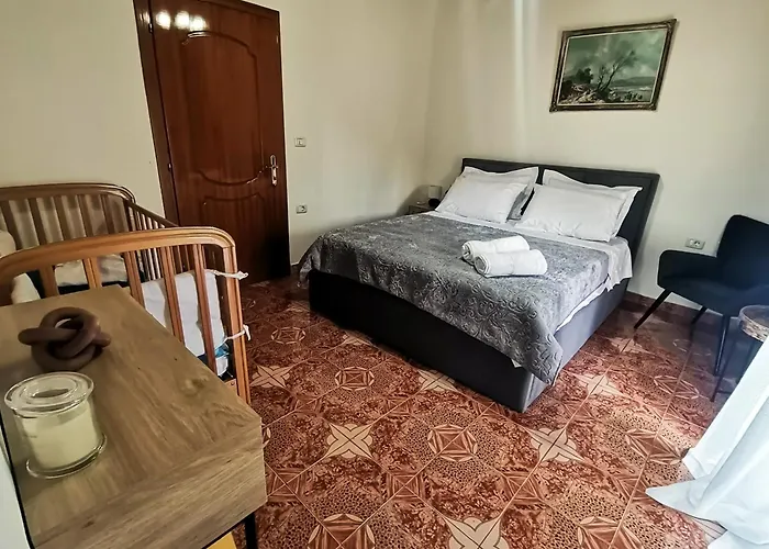 Casa vacanze Margarita - Entire House With 4 Bedrooms And Free Parking