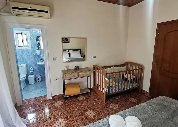 Margarita - Entire House With 4 Bedrooms And Free Parking *